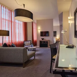 Adina Checkpoint Charlie Hotel apartamentowy